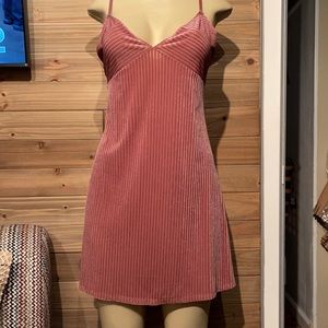 MIDNIGHT BAKERY DUSTY ROSE MINI DRESS SZ MED